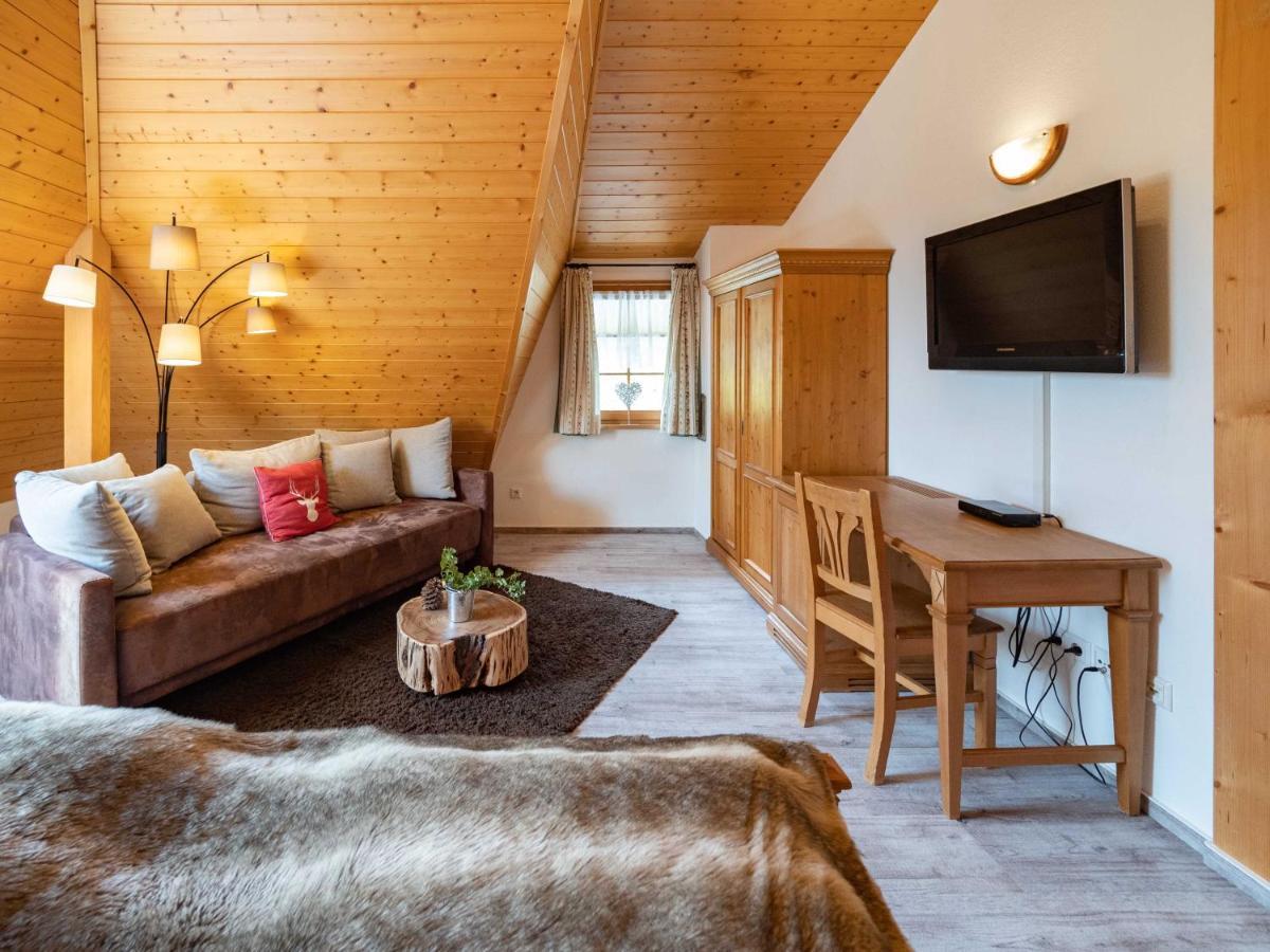 Holiday Apartements By Hotel Gruener Baum Feldberg Feldberg  Εξωτερικό φωτογραφία