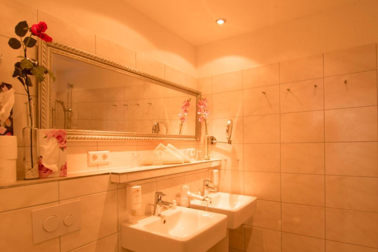 Holiday Apartements By Hotel Gruener Baum Feldberg Feldberg  Εξωτερικό φωτογραφία
